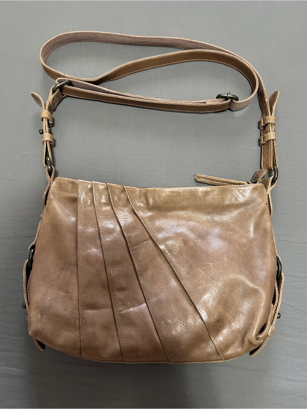 Aunts & Uncles Leather Bag